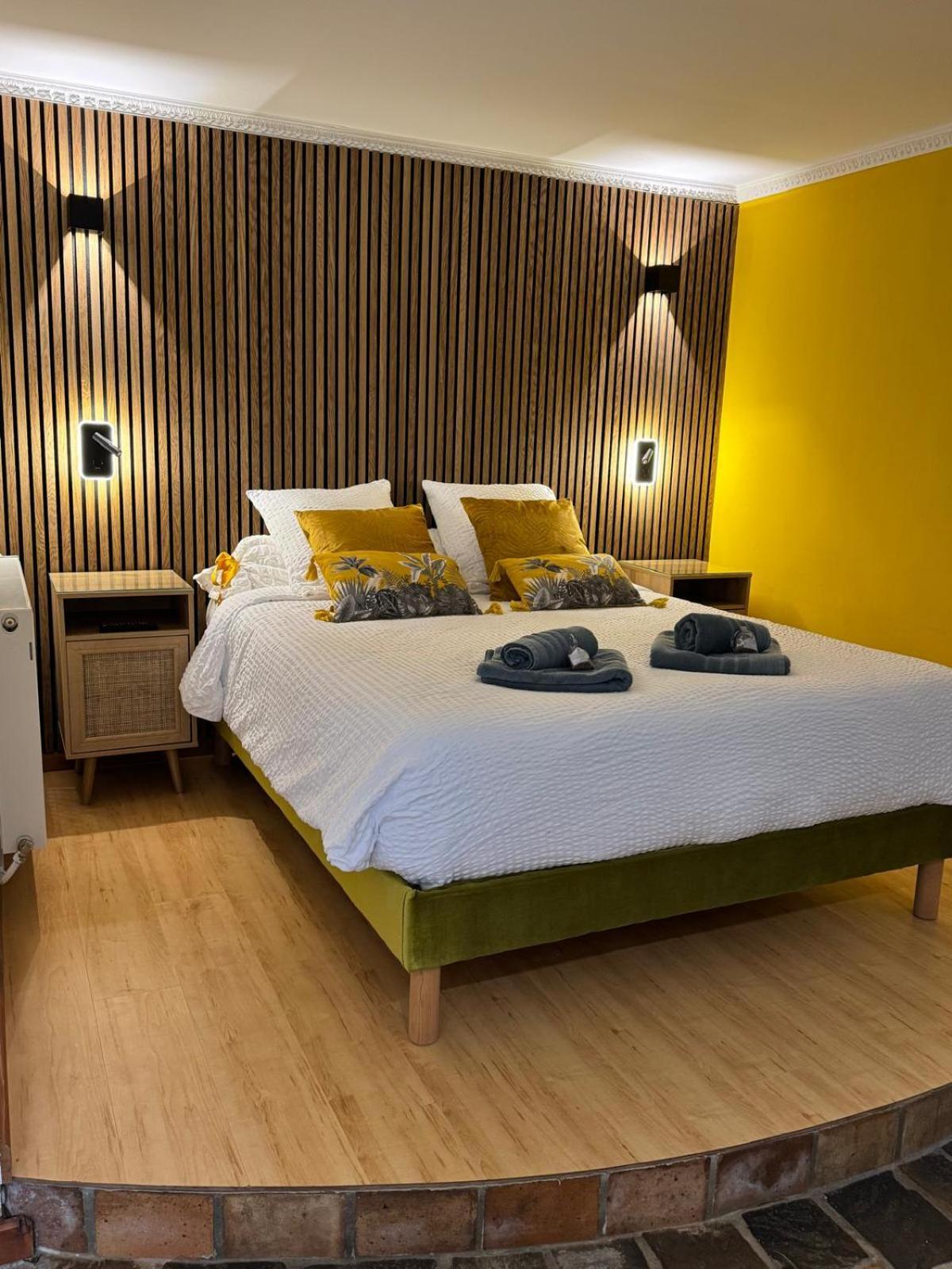 B&B Maison Des Etoiles Chambre D'Hotes Adult Only Verrieres  Bagian luar foto